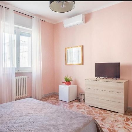 Casa Di Lillo Hotel Lecce Kültér fotó