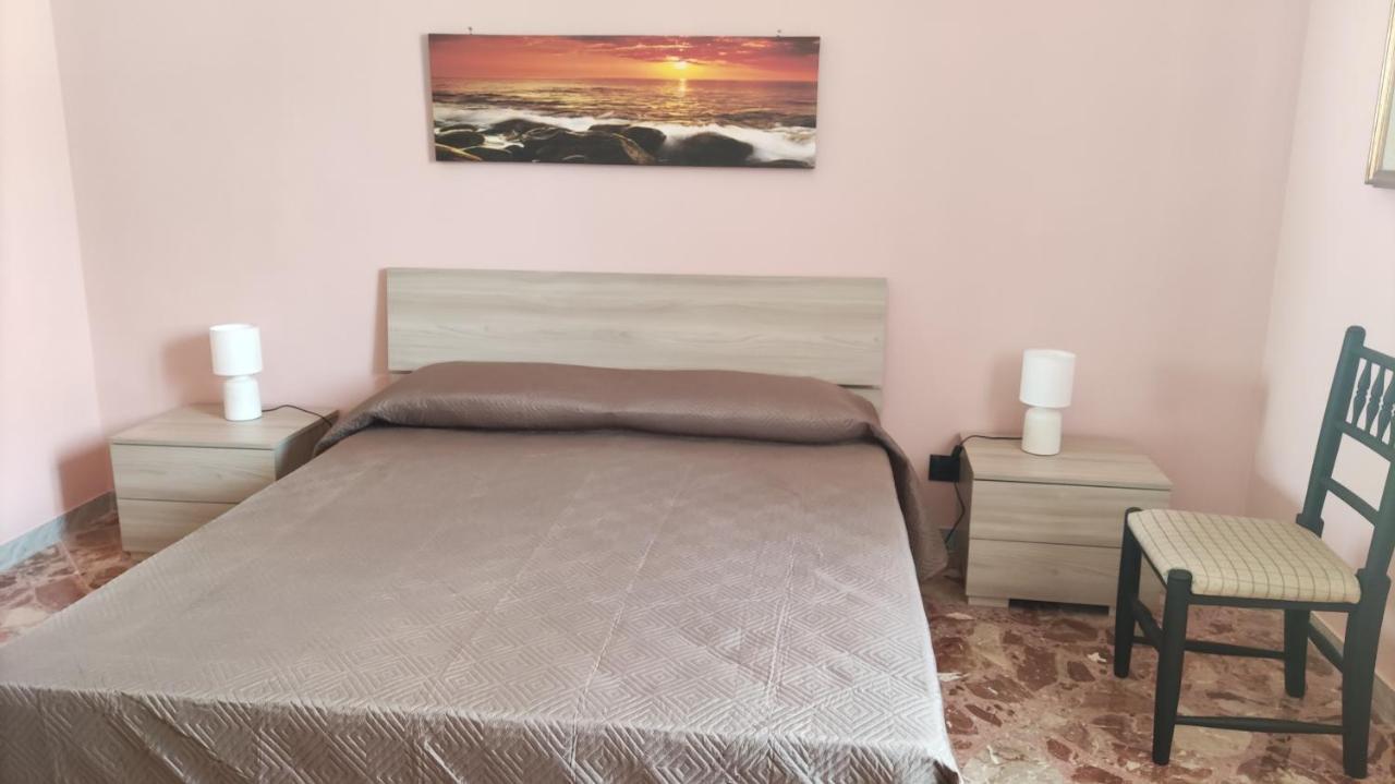 Casa Di Lillo Hotel Lecce Kültér fotó